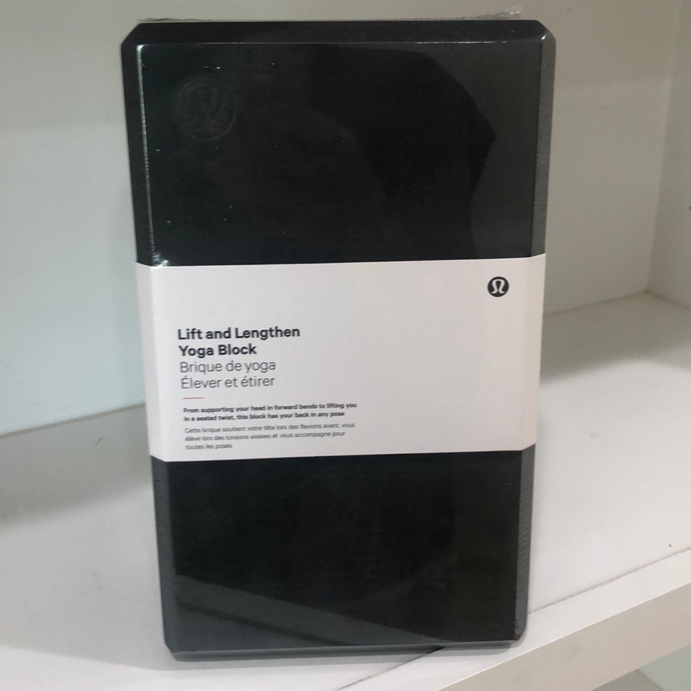 Lulu lemon Yoga Block.   Lift and lengthen.  NTW